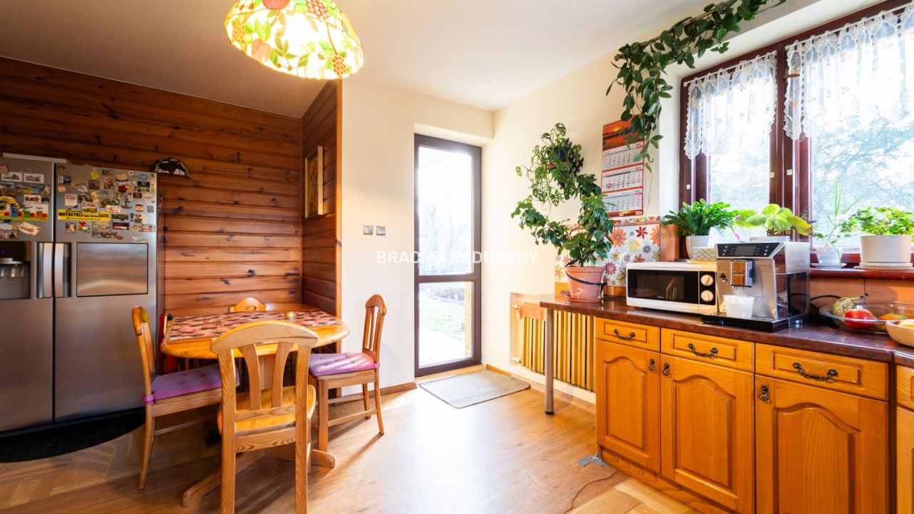 dom wolnostojący, 8 pokoi Kopaliny. Zdjęcie 21