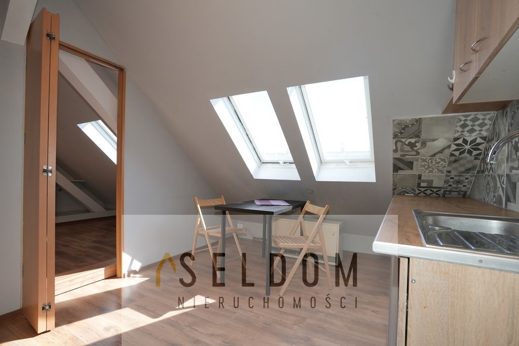 Mieszkanie 3-pokojowe Opole Śródmieście, ul. Katowicka. Zdjęcie 4