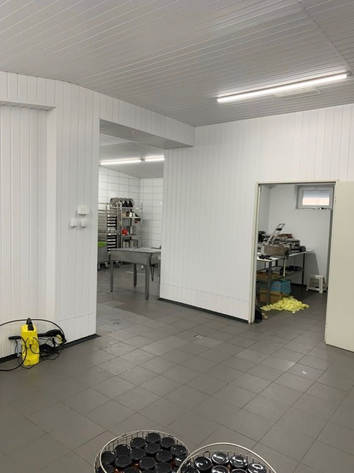 Hala/magazyn Będzino. Zdjęcie 3