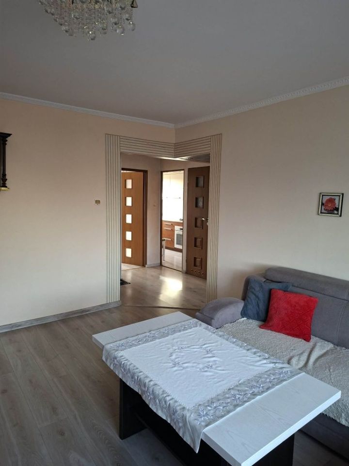 Mieszkanie 3-pokojowe Rawicz Sarnowa. Zdjęcie 1