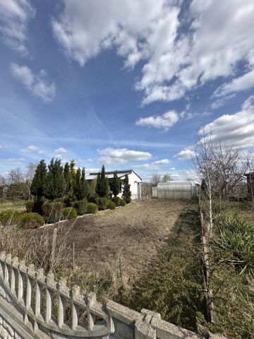 Działka rod Ostrów Wielkopolski, ul. Przeskok. Zdjęcie 1