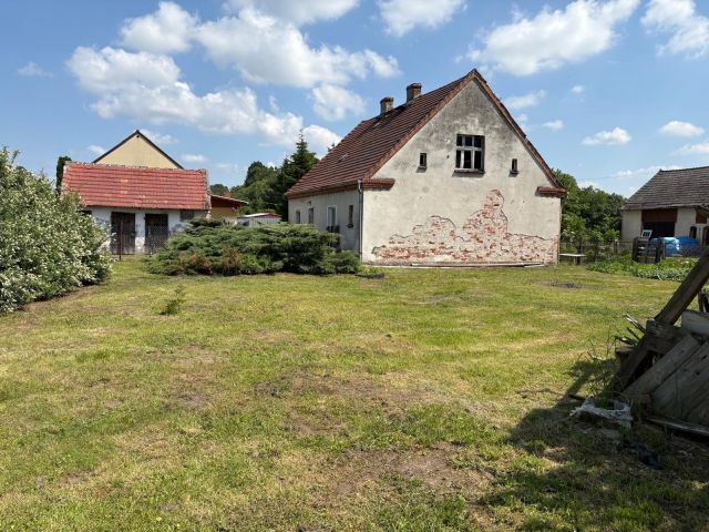 dom wolnostojący, 4 pokoje Bzinica Stara, ul. Strażacka. Zdjęcie 1