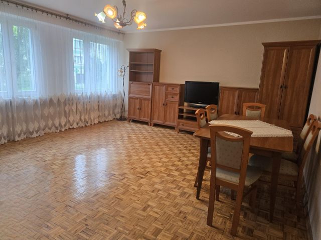 Mieszkanie 3-pokojowe Ostrów Mazowiecka, ul. Widnichowska. Zdjęcie 2