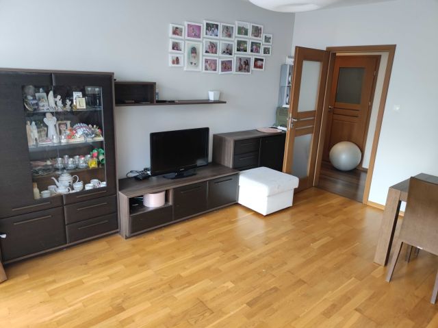 Mieszkanie 3-pokojowe Kielce, ul. Sabinówek. Zdjęcie 1
