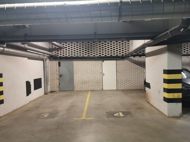 Garaż/miejsce parkingowe Wrocław Stabłowice, ul. Olbrachtowska. Zdjęcie 1
