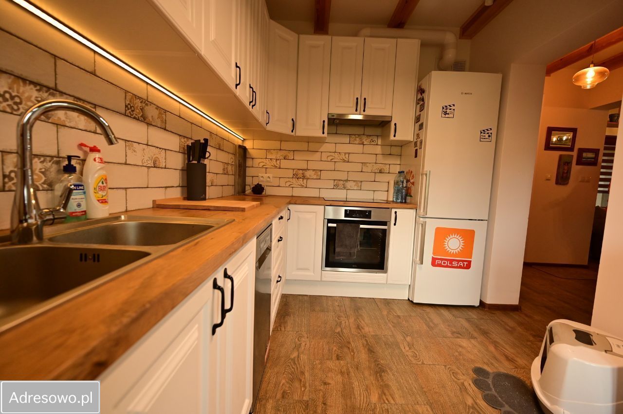 dom wolnostojący, 4 pokoje Zielonka. Zdjęcie 9