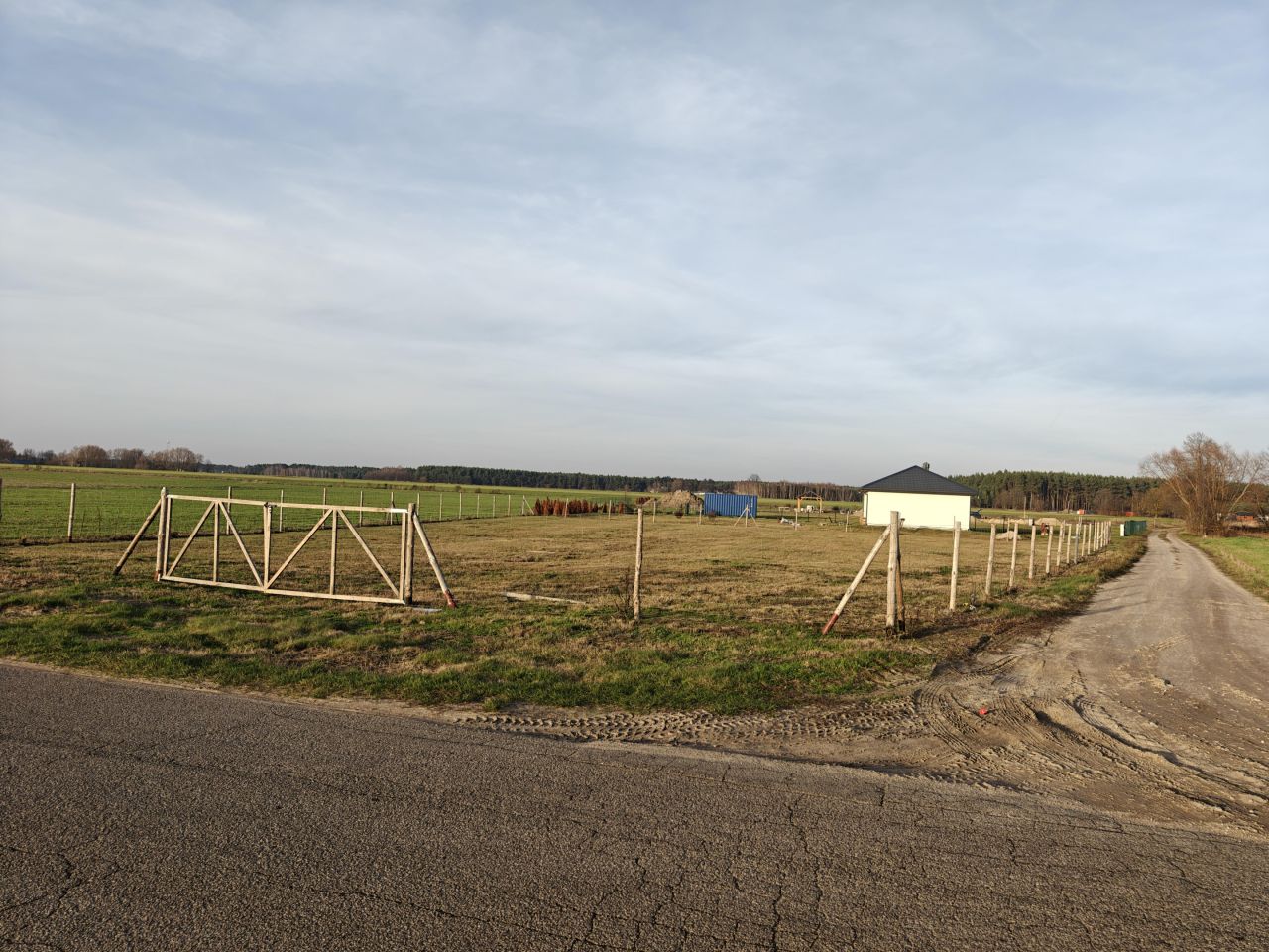 Działka budowlana Mościska. Zdjęcie 2