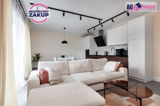 Mieszkanie 3-pokojowe Gdynia Mały Kack, ul. Olgierda. Zdjęcie 3