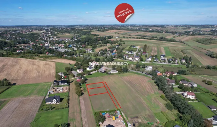 Działka budowlana Kraków Nowa Huta, ul. ks. Kazimierza Figlewicza