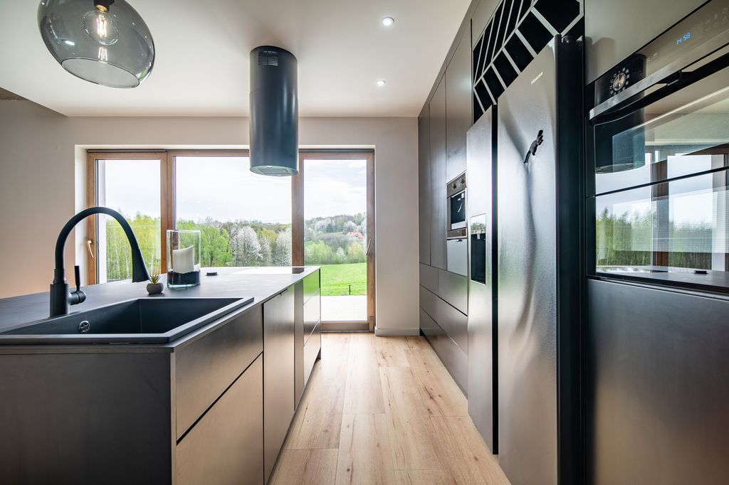 dom wolnostojący, 5 pokoi Siedliska. Zdjęcie 5