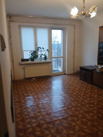 Mieszkanie 3-pokojowe Piotrków Trybunalski, ul. ks. Piotra Ściegiennego. Zdjęcie 1