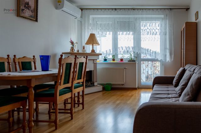 Mieszkanie 2-pokojowe Konin. Zdjęcie 2