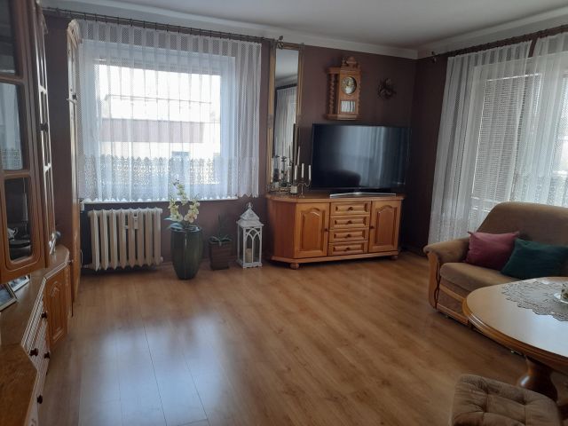 Mieszkanie 3-pokojowe Wejherowo Os. Kaszubskie, ul. Janusza Kusocińskiego. Zdjęcie 1