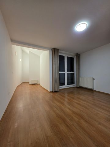 Mieszkanie 6-pokojowe Kraków Prądnik Czerwony, ul. Pilotów. Zdjęcie 2