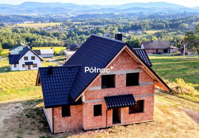 dom wolnostojący, 4 pokoje Kobylec. Zdjęcie 1