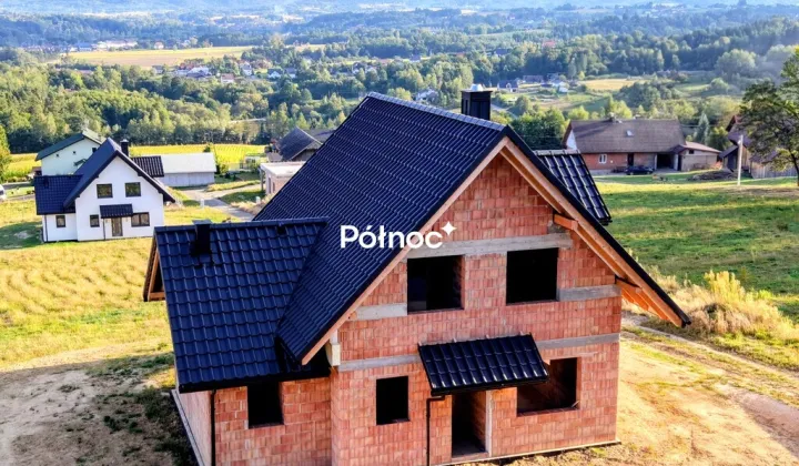 dom wolnostojący, 4 pokoje Kobylec