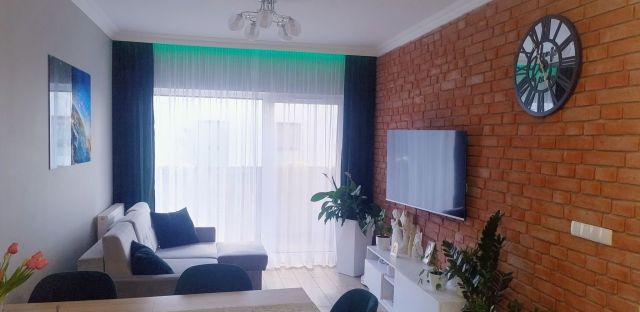 Mieszkanie 3-pokojowe Gniezno, ul. Liliowa. Zdjęcie 1