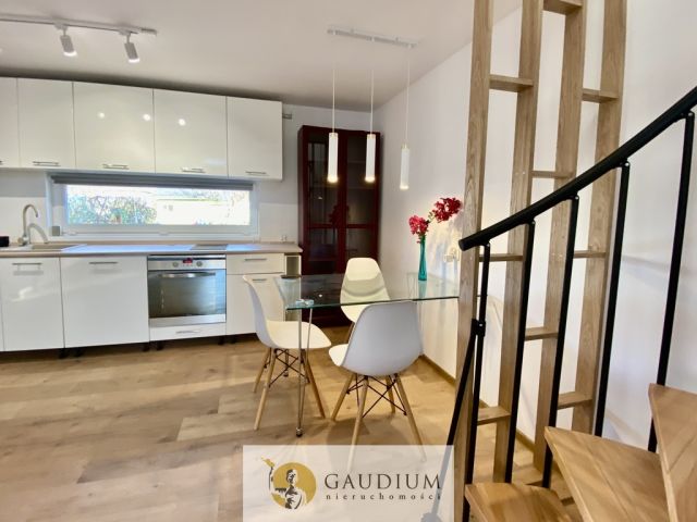 dom letniskowy, 3 pokoje Gdańsk, ul. Modra. Zdjęcie 8