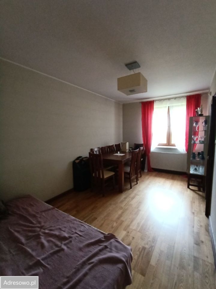 dom wolnostojący, 6 pokoi Łazy, ul. Jasna. Zdjęcie 9