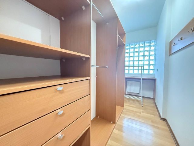 dom wolnostojący, 8 pokoi Warszawa, ul. Husarii. Zdjęcie 23