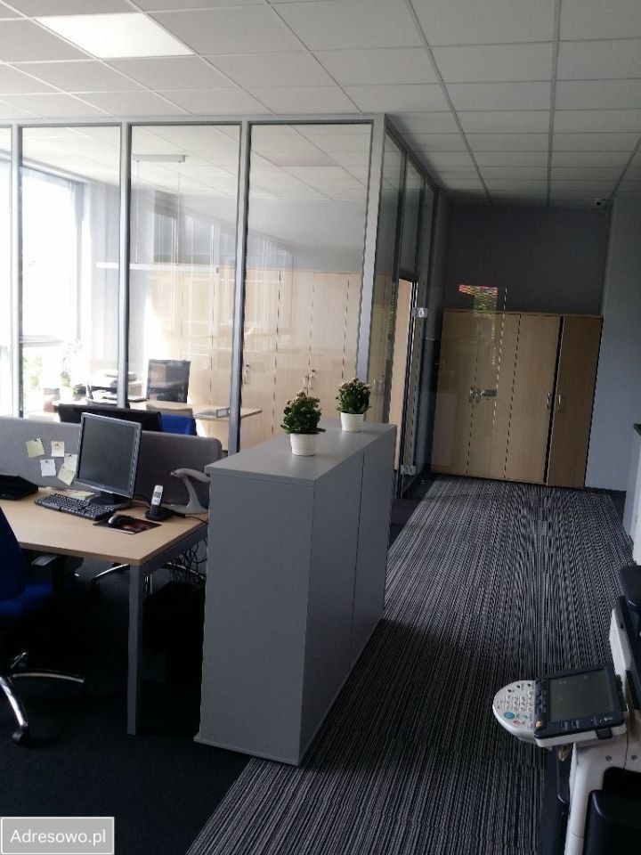 Biuro Wrocław Klecina, ul. Wałbrzyska. Zdjęcie 4