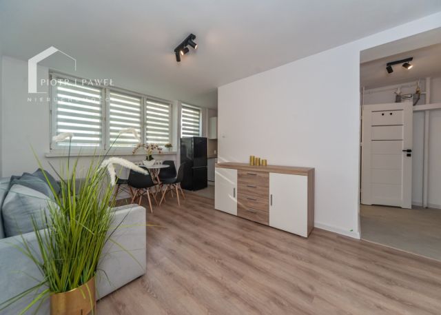 Mieszkanie 3-pokojowe Bielsko-Biała, ul. Spółdzielców. Zdjęcie 3