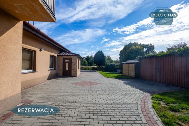 dom wolnostojący, 5 pokoi Lututów, ul. Złoczewska. Zdjęcie 2