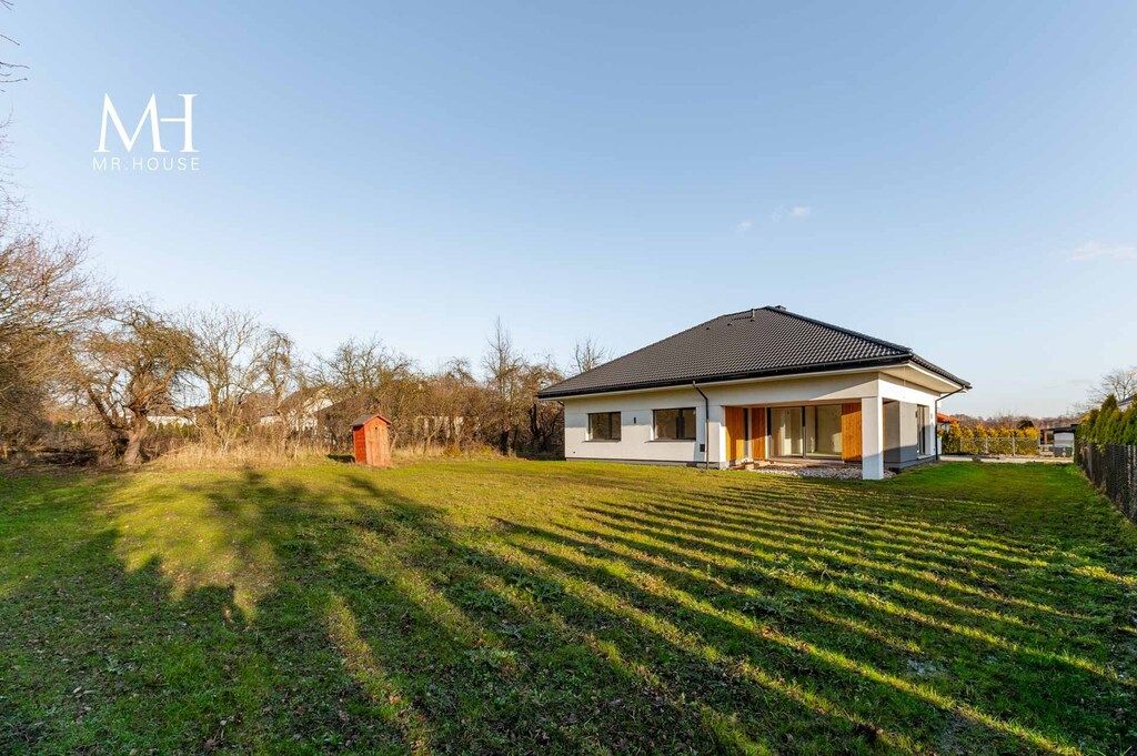 dom wolnostojący, 4 pokoje Zgierz. Zdjęcie 10