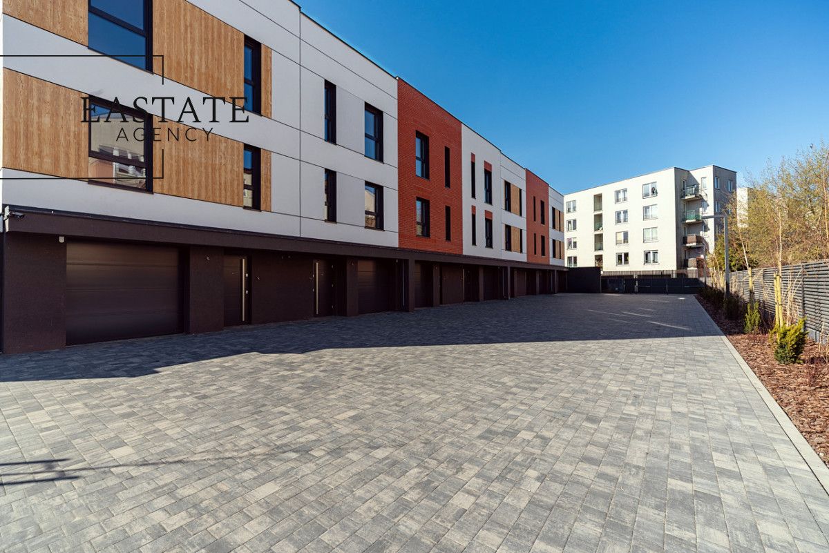 dom szeregowy, 8 pokoi Piaseczno, ul. Miriama Przesmyckiego. Zdjęcie 2