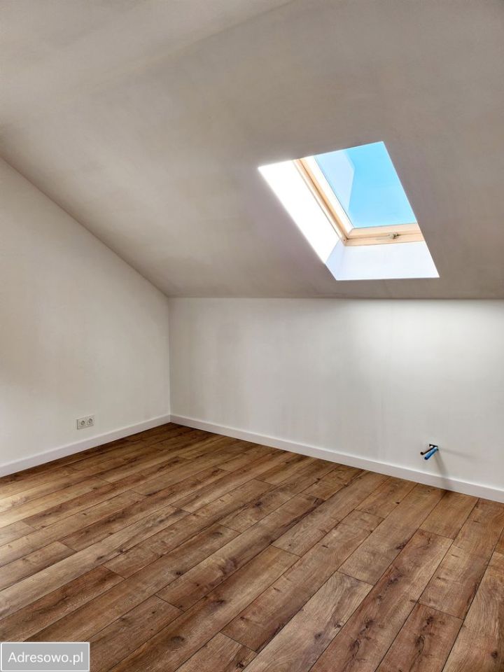 dom wolnostojący, 6 pokoi Kraków Skotniki, ul. Batalionów Chłopskich. Zdjęcie 12