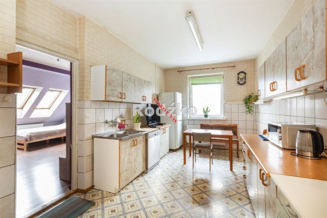 Mieszkanie 3-pokojowe Suponin. Zdjęcie 1