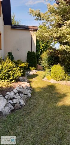 dom wolnostojący, 6 pokoi Chmielnik. Zdjęcie 3