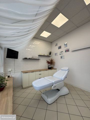 Lokal Warszawa Praga-Południe, ul. gen. Romana Abrahama. Zdjęcie 1