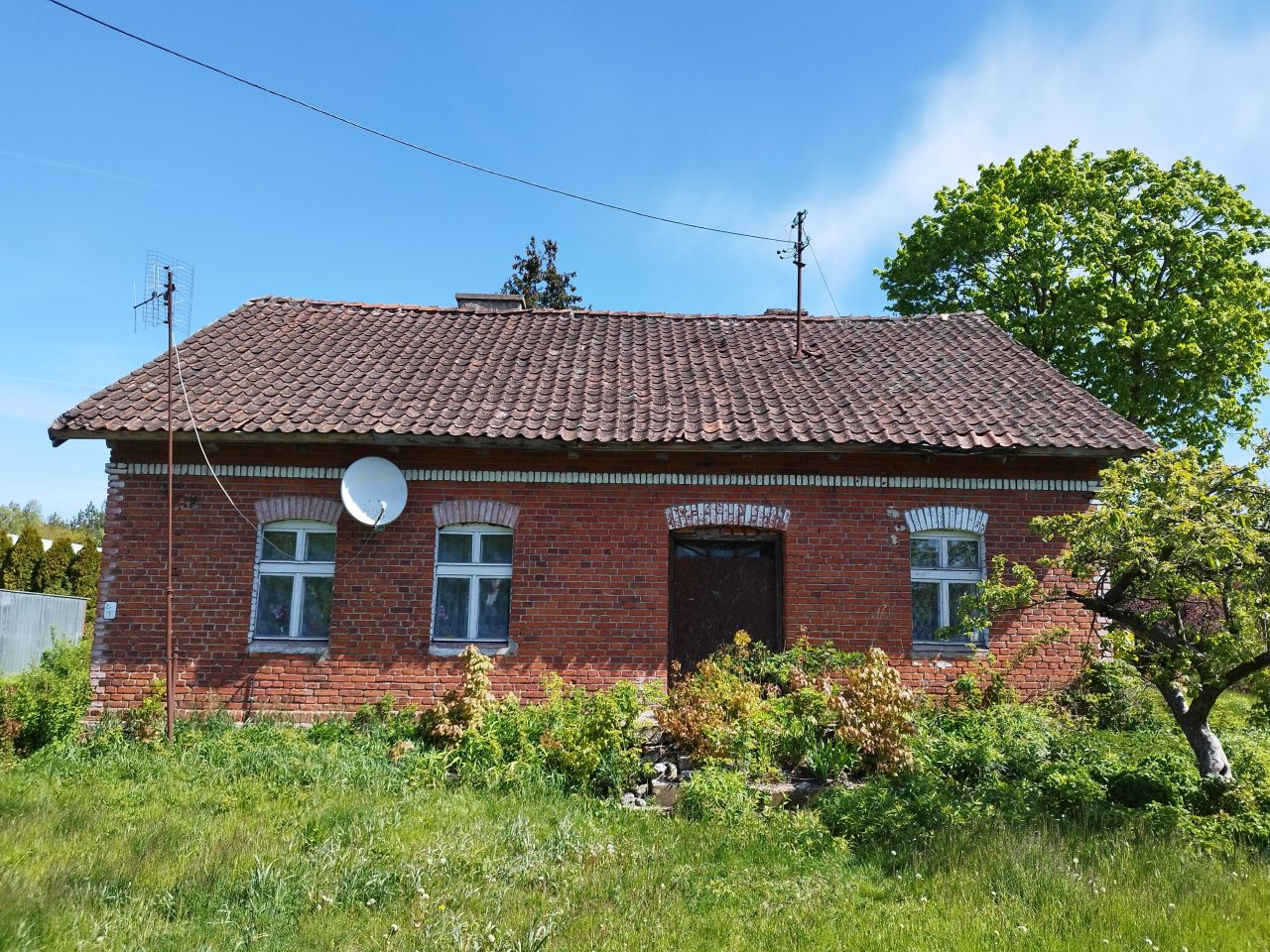 dom wolnostojący, 2 pokoje Szymanki