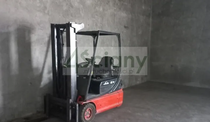 Hala/magazyn Wólka Łęczeszycka