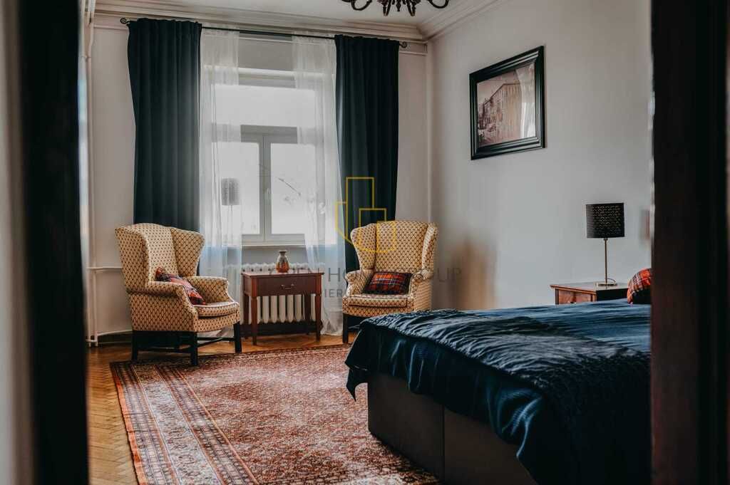 Mieszkanie 3-pokojowe Warszawa, ul. Chmielna. Zdjęcie 2
