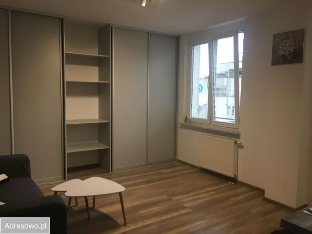 Mieszkanie 2-pokojowe Warszawa Praga-Południe. Zdjęcie 1