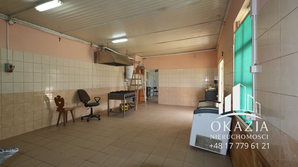 Nieruchomość komercyjna Trzciana. Zdjęcie 9