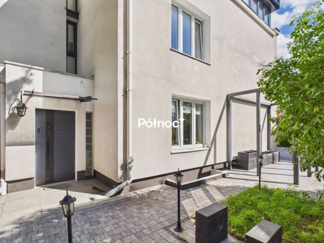 dom wolnostojący, 10 pokoi Warszawa Mokotów, ul. Racławicka. Zdjęcie 24