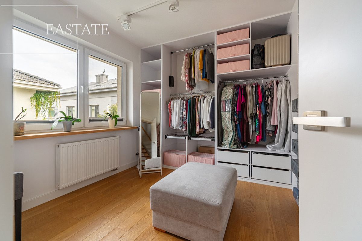 bliźniak, 5 pokoi Łomianki. Zdjęcie 16