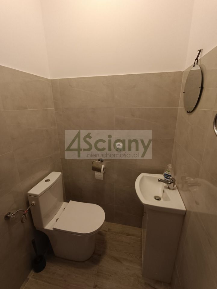 dom wolnostojący, 4 pokoje Rusiec. Zdjęcie 7