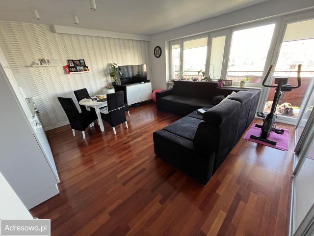 Mieszkanie 3-pokojowe Giżycko, ul. Kombatantów. Zdjęcie 1