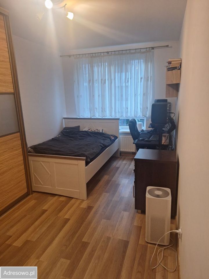 Mieszkanie 3-pokojowe Kraków Borek Fałęcki, ul. Aleksandra Fredry. Zdjęcie 4