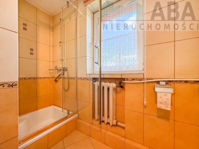 dom wolnostojący, 4 pokoje Dobre, ul. Powstańców. Zdjęcie 7