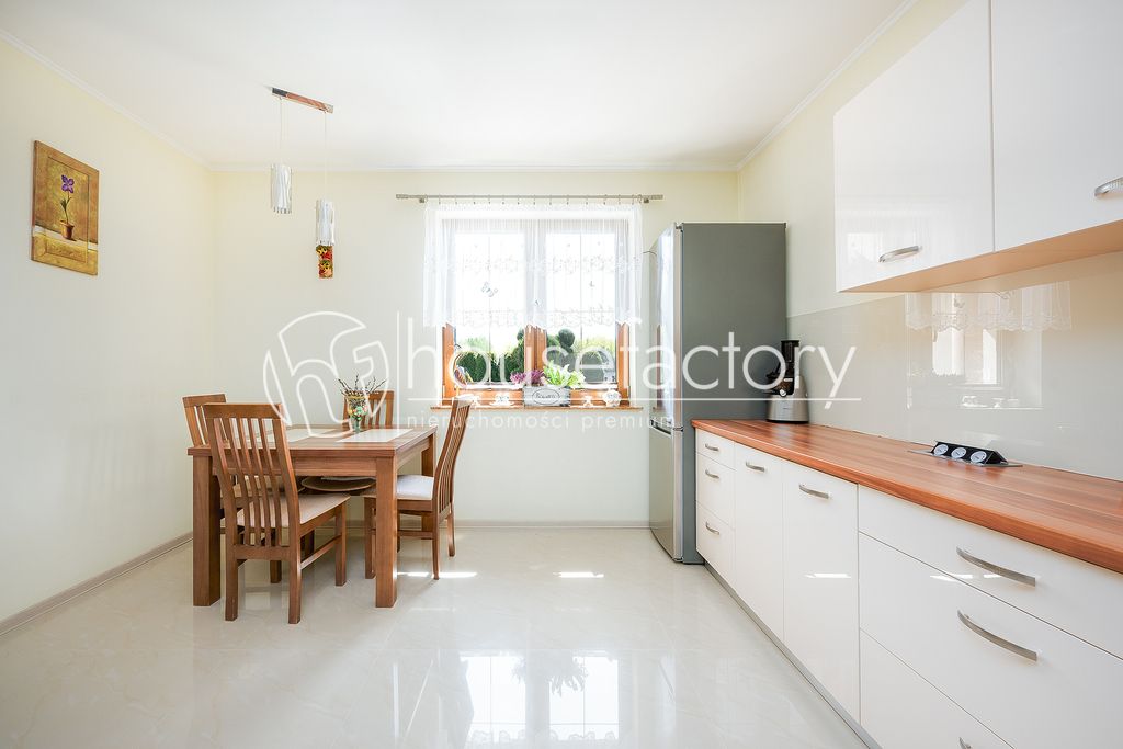 dom wolnostojący, 3 pokoje Nowy Bedoń. Zdjęcie 10