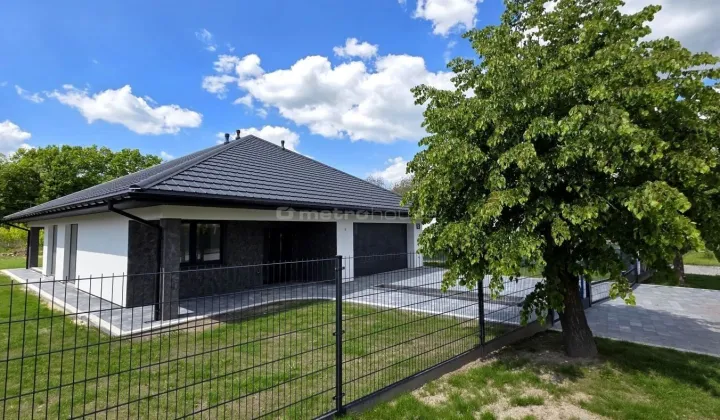 dom wolnostojący, 3 pokoje Leśna Podlaska