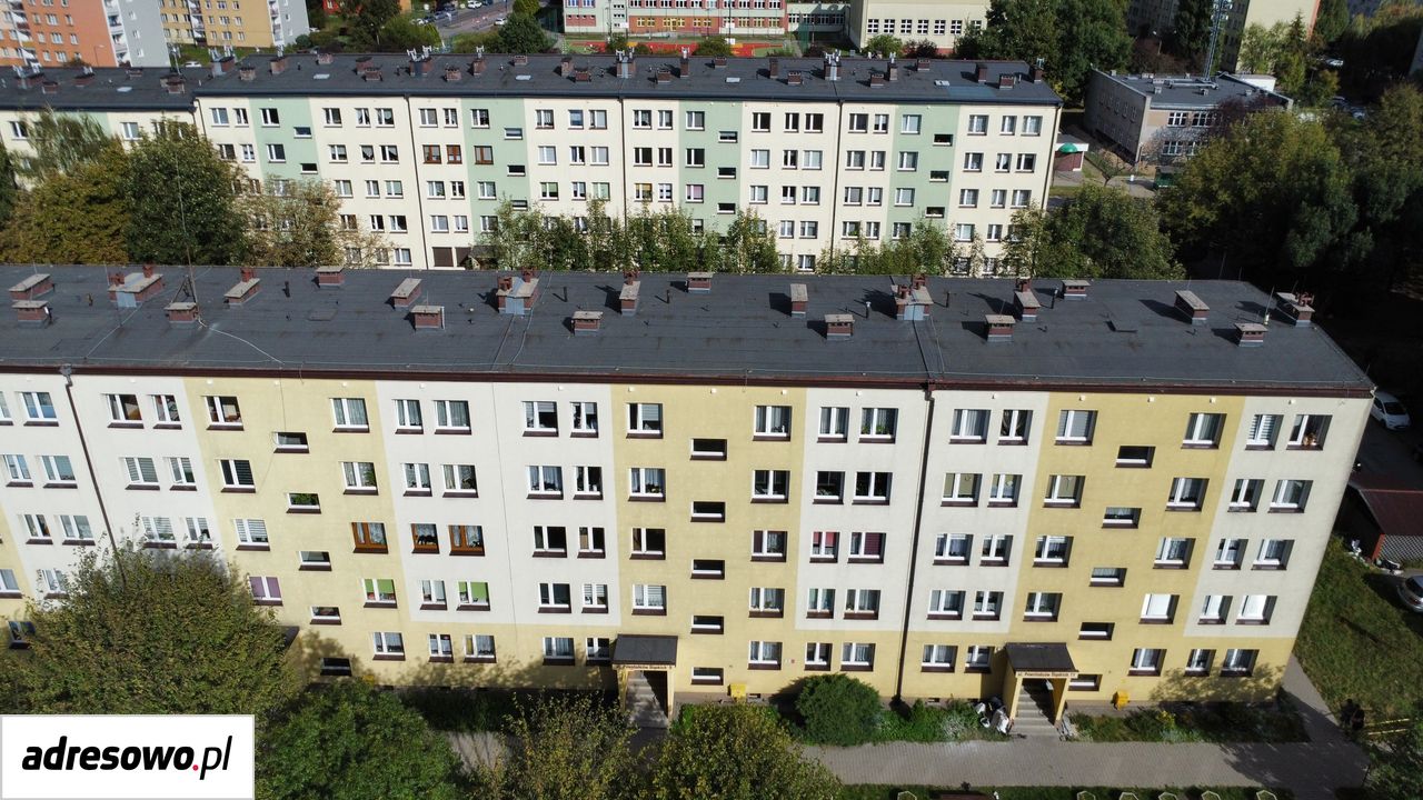 Mieszkanie 3-pokojowe Świętochłowice Piaśniki, ul. Powstańców Śląskich. Zdjęcie 1