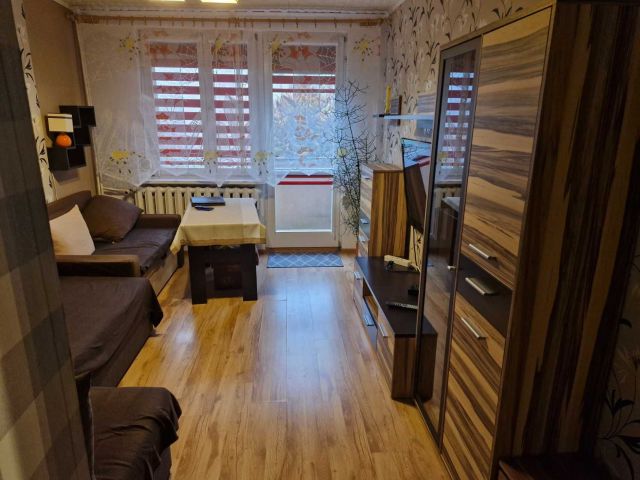 Mieszkanie 3-pokojowe Złocieniec, ul. Adama Mickiewicza. Zdjęcie 1