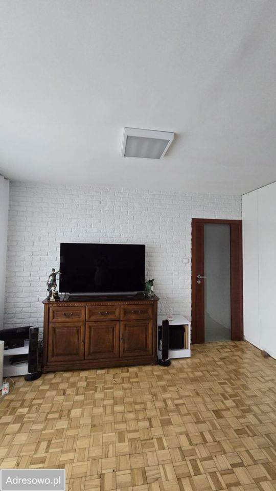 Mieszkanie 3-pokojowe Gliwice Łabędy, ul. Konstantego Ciołkowskiego. Zdjęcie 3