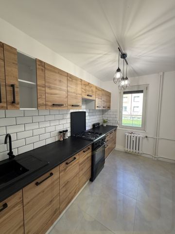 Mieszkanie 3-pokojowe Leszno, ul. Osiedle Józefa Sułkowskiego. Zdjęcie 5